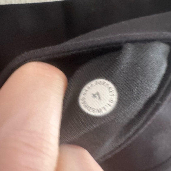 lululemon align joggers in black - Picture 4 of 4